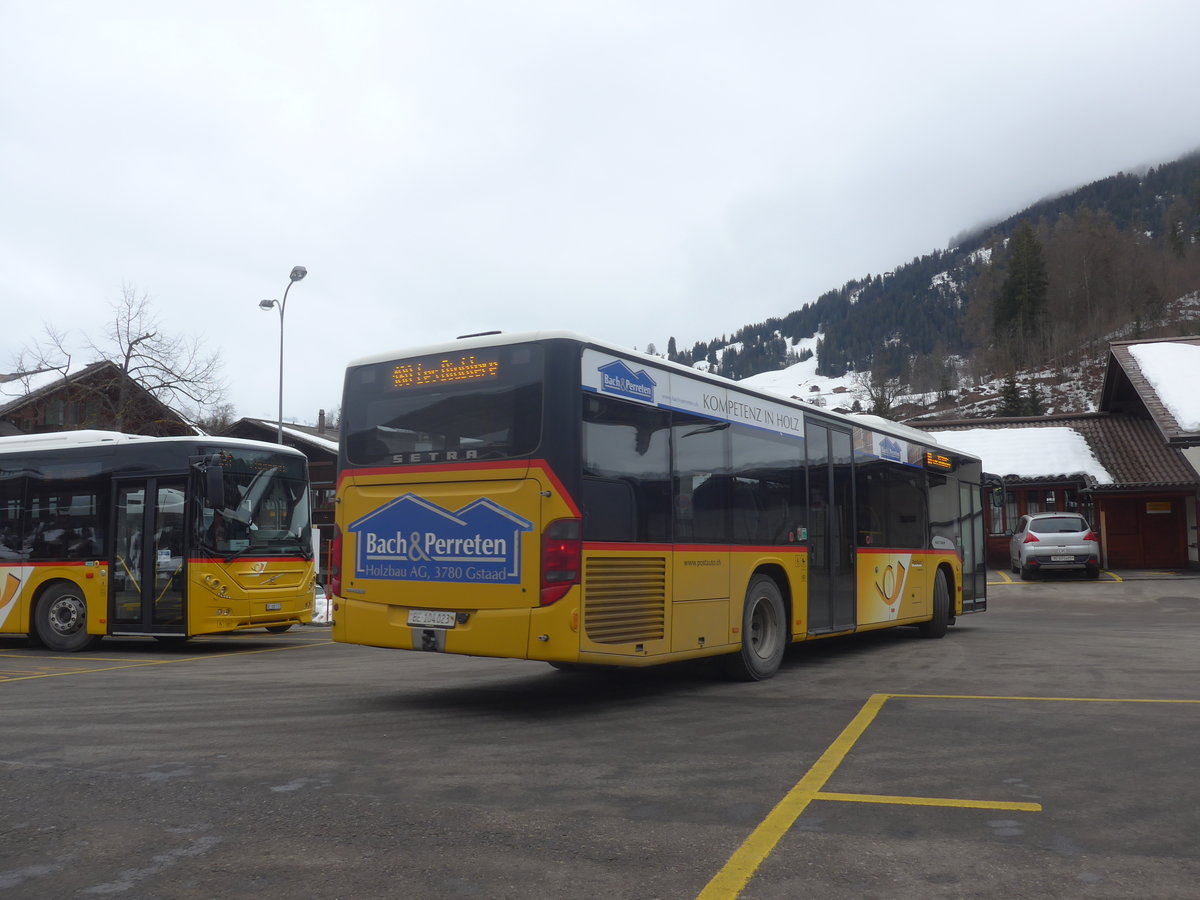(223'457) - K�bli, Gstaad - BE 104'023 - Setra (ex Nr. 1) am 7. Februar 2021 beim Bahnhof Gstaad