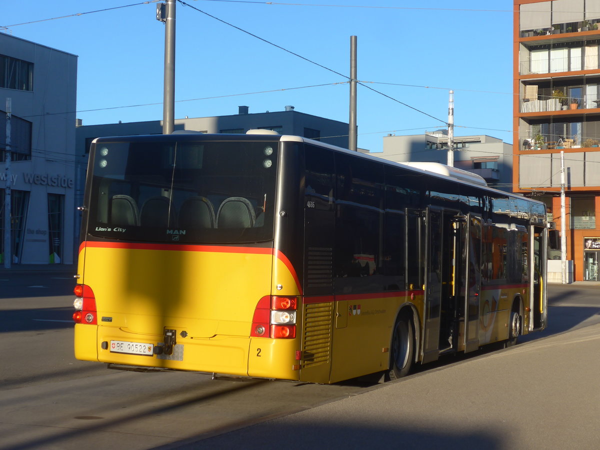 (223'701) - Steiner, Ortschwaben - Nr. 2/BE 90'523 - MAN am 21. Februar 2021 beim Bahnhof Bern Br�nnen Westside