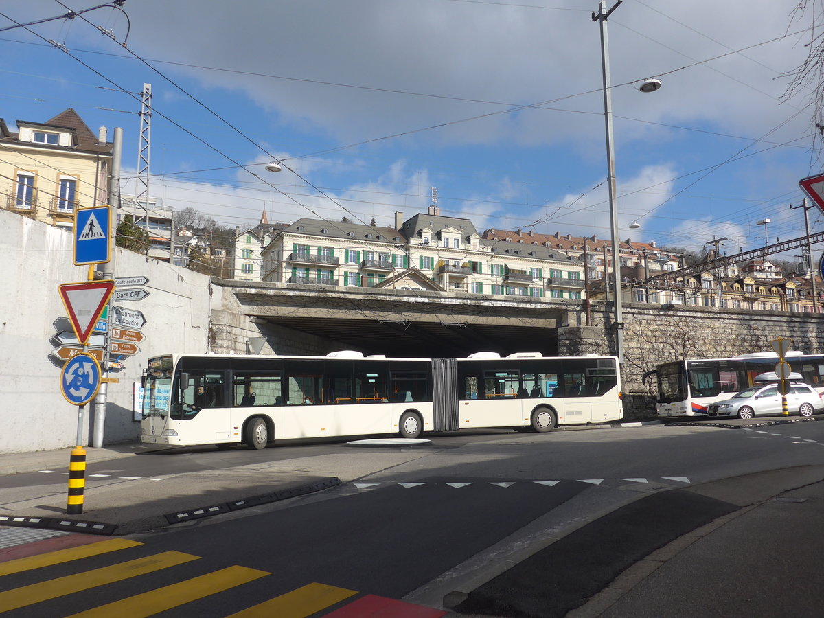(224'236) - Interbus, Yverdon - Nr. 208/NE 231'208 - Mercedes (ex BSU Solothurn Nr. 40) am 20. M�rz 2021 beim Bahnhof Neuch�tel (Einsatz CarPostal)