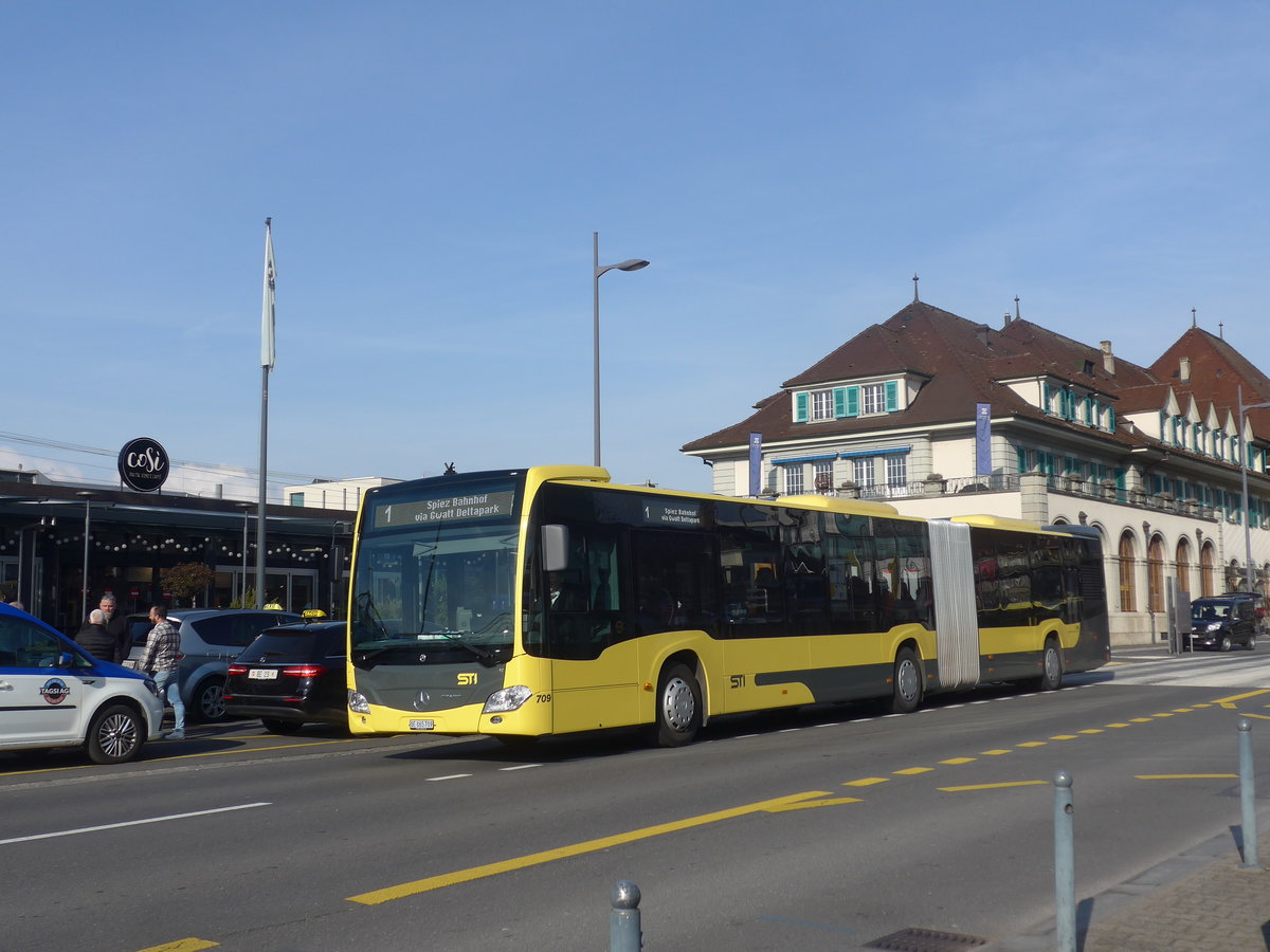 (224'341) - STI Thun - Nr. 709/BE 865'709 - Mercedes am 22. M�rz 2021 beim Bahnhof Thun