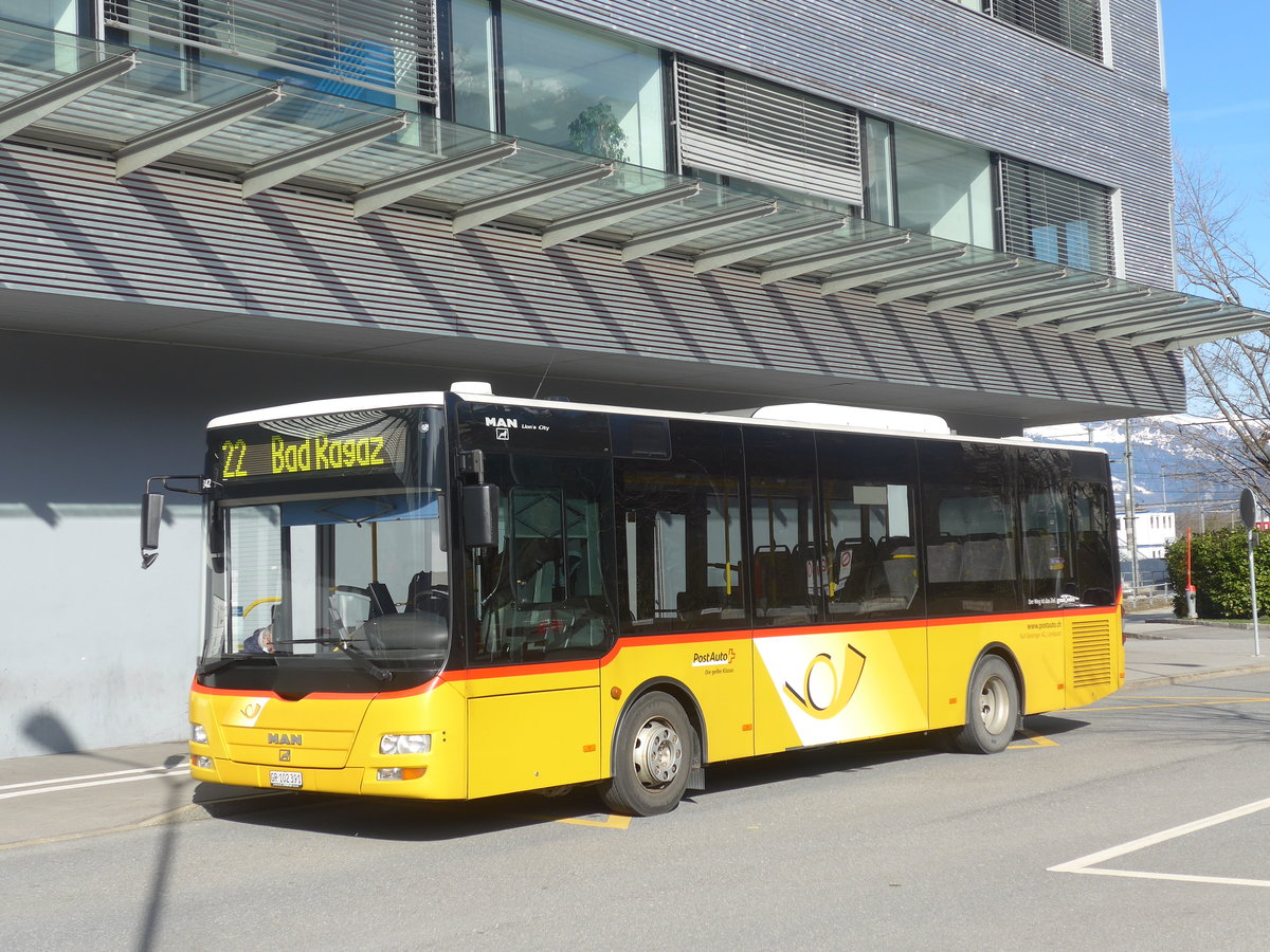 (224'485) - Gessinger, Bad Ragaz - GR 102'391 - MAN/G�ppel am 28. M�rz 2021 beim Bahnhof Landquart