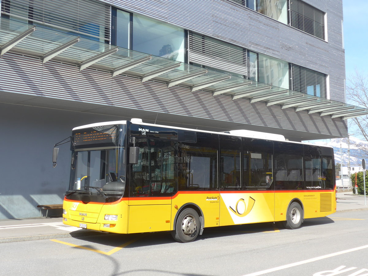 (224'514) - Gessinger, Bad Ragaz - GR 102'390 - MAN/G�ppel am 28. M�rz 2021 beim Bahnhof Landquart