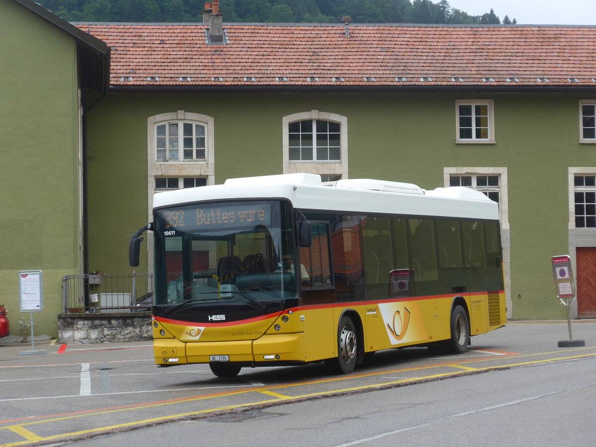 (226'862) - Auto-Transports, La C�te-aux-F�es - NE 1790 - am 1. August 2021 beim Bahnhof Ste-Croix