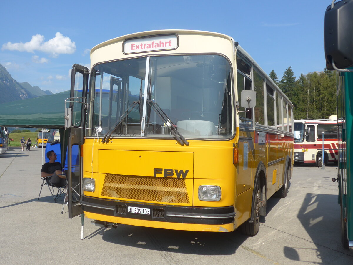 (227'480) - Heuberger, Therwil - BL 209'103 - FBW/T�scher (ex Kurhaus Val Sinestra, Sent; ex Mark, Andeer; ex Fravi, Andeer) am 21. August 2021 in Interlaken, Flugplatz