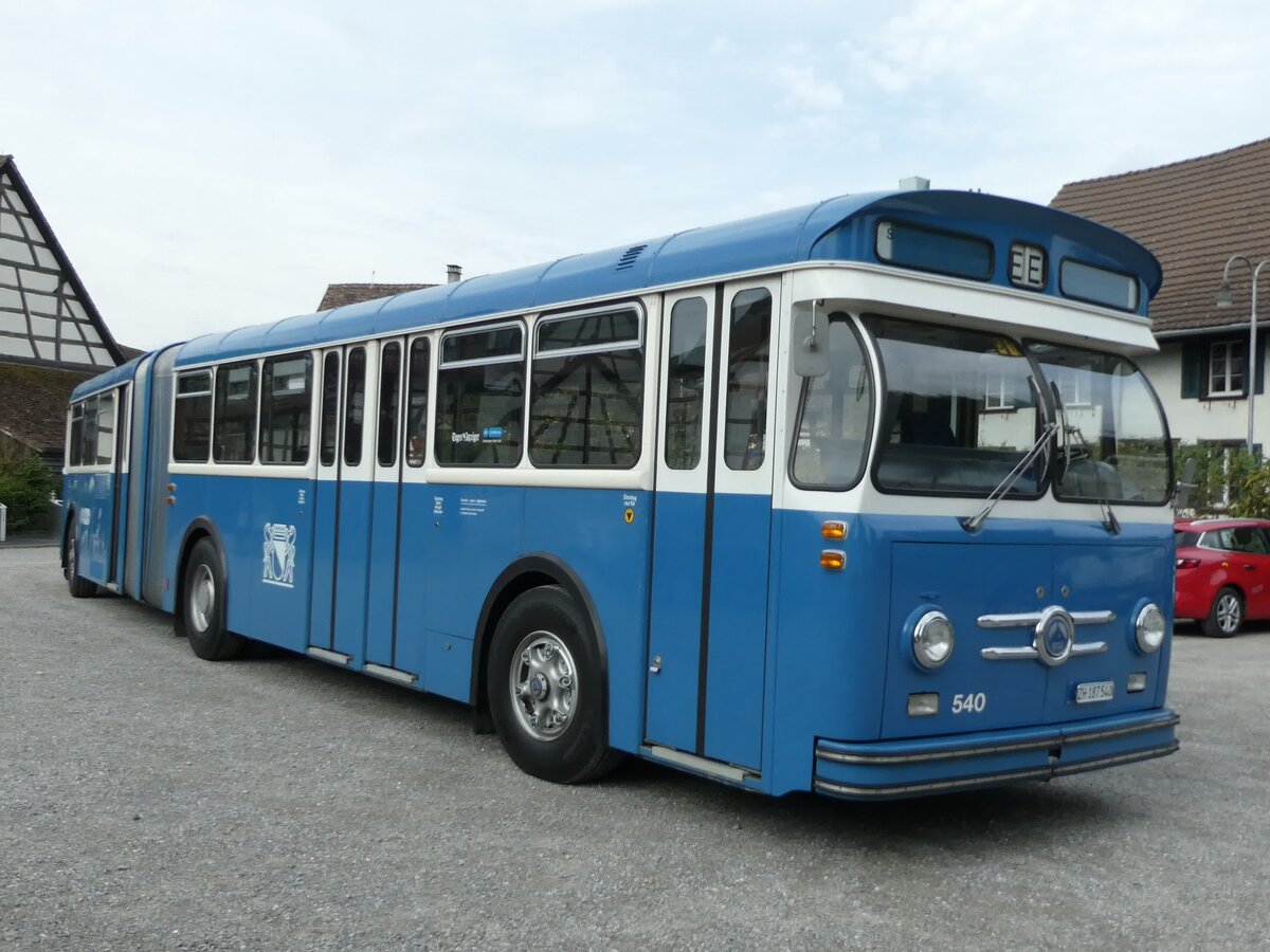(228'353) - VBZ Z�rich (TMZ) - Nr. 540/ZH 187'540 - Saurer/Saurer (ex Nr. 7540; ex Nr. 540) am 26. September 2021 in Marthalen, Gasthof zum R�ssli
