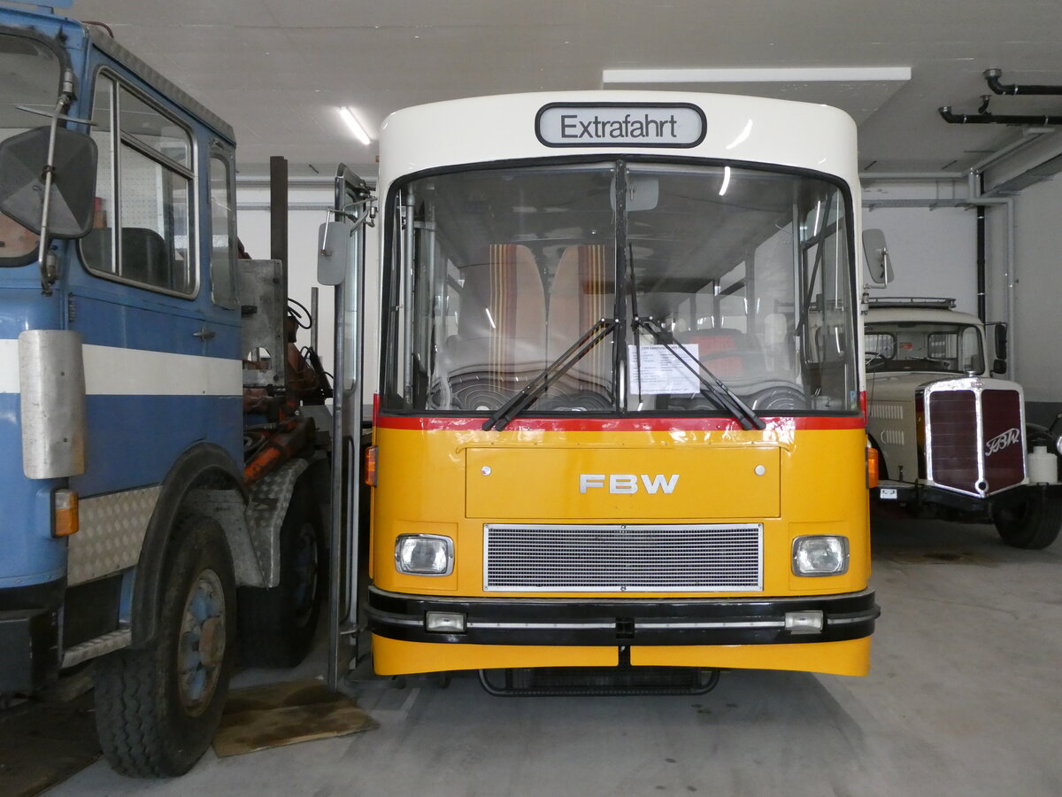 (228'530) - R�llin, Hirzel - FBW/FHS (ex K�lin, M�riken; ex Eggenberger, M�riken; ex Hammer, Schwarzenberg; ex Bucheli, Kriens Nr. 22) am 2. Oktober 2021 in N�fels, FBW-Museum