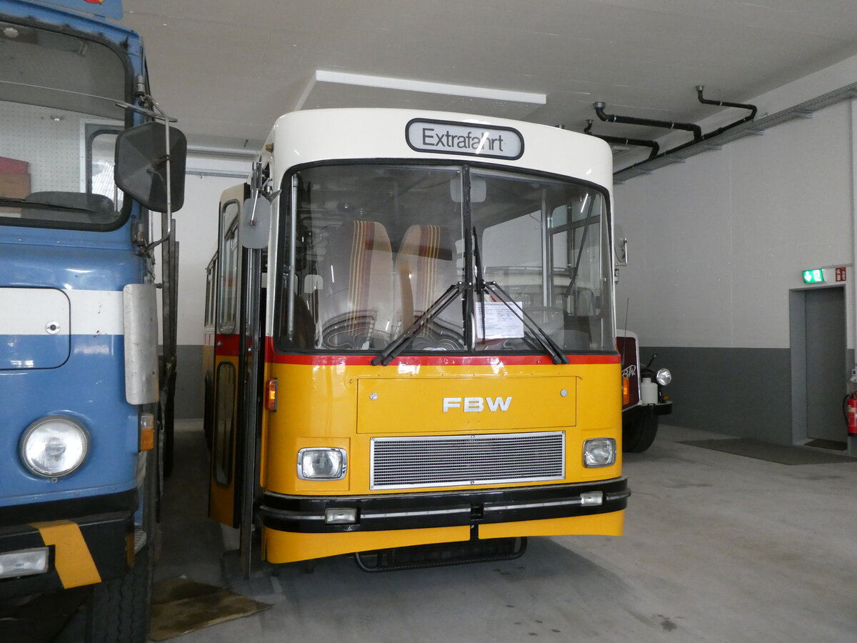 (228'560) - R�llin, Hirzel - FBW/FHS (ex K�lin, M�riken; ex Eggenberger, M�riken; ex Hammer, Schwarzenberg; ex Bucheli, Kriens Nr. 22) am 2. Oktober 2021 in N�fels, FBW-Museum
