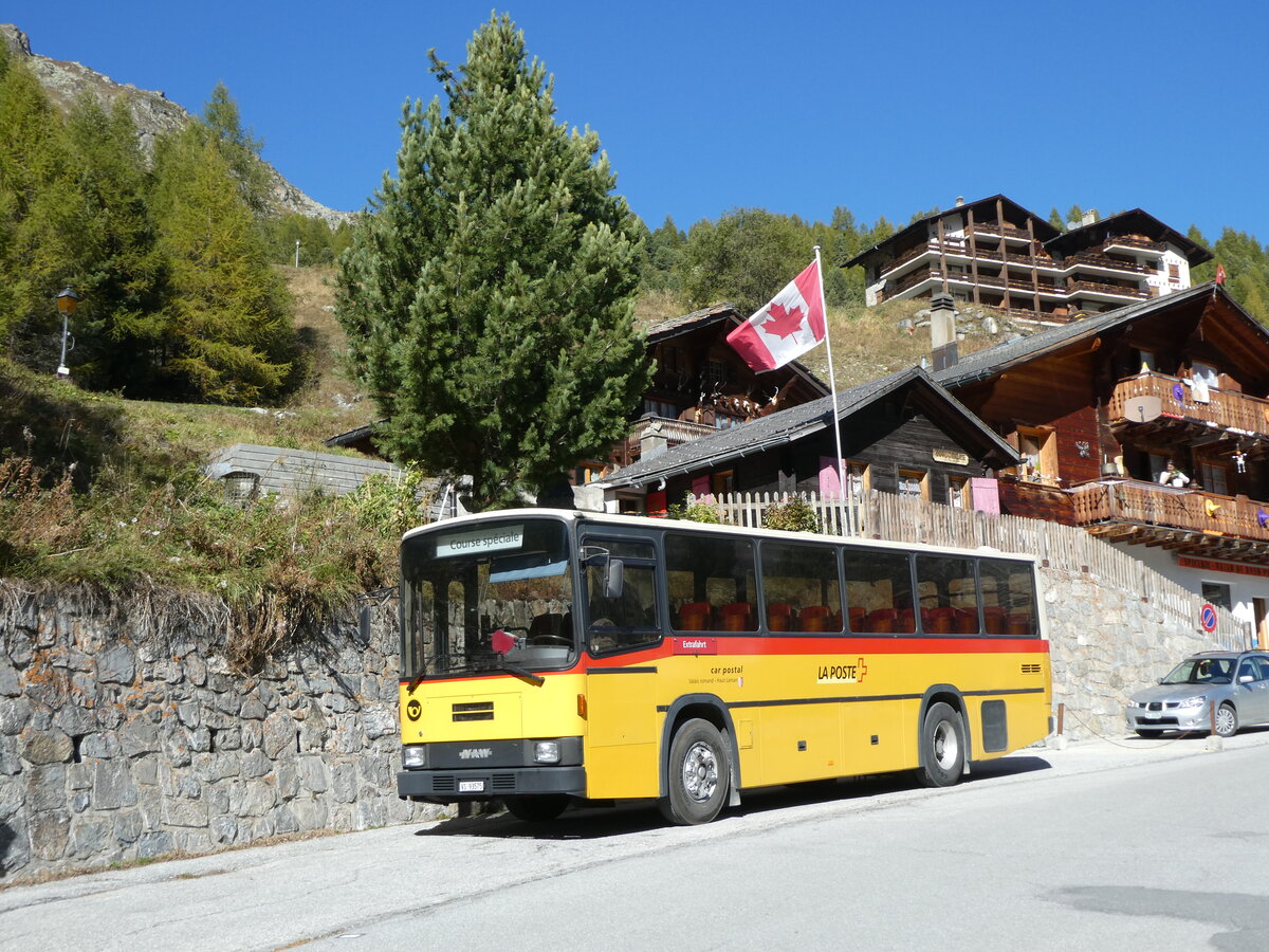 (228'774) - Oser, B�rchen - VS 93'575 - NAW/Lauber (ex Epiney, Ayer) am 10. Oktober 2021 in Arolla, Post