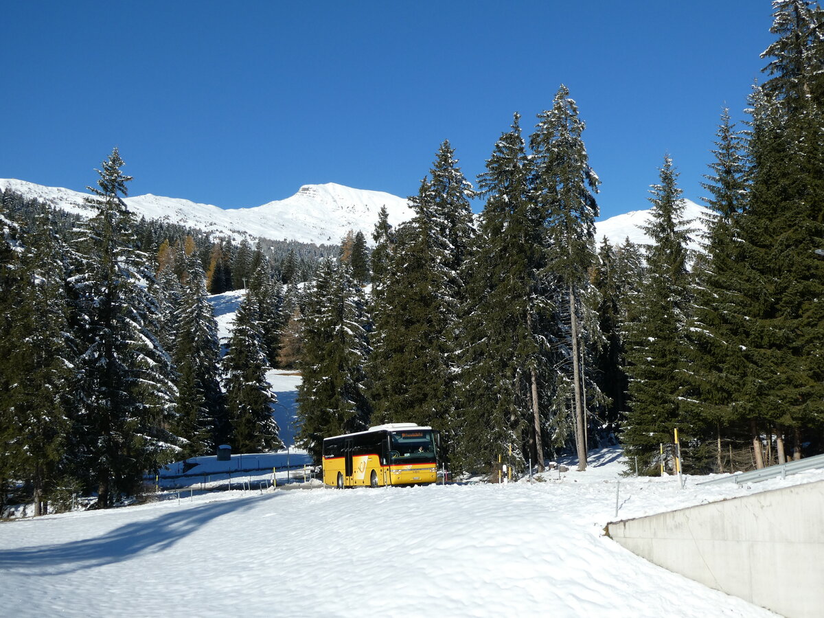 (230'000) - PostAuto Graub�nden - GR 107'701 - Van Hool am 6. November 2021 in Lenzerheide, Clavadoiras