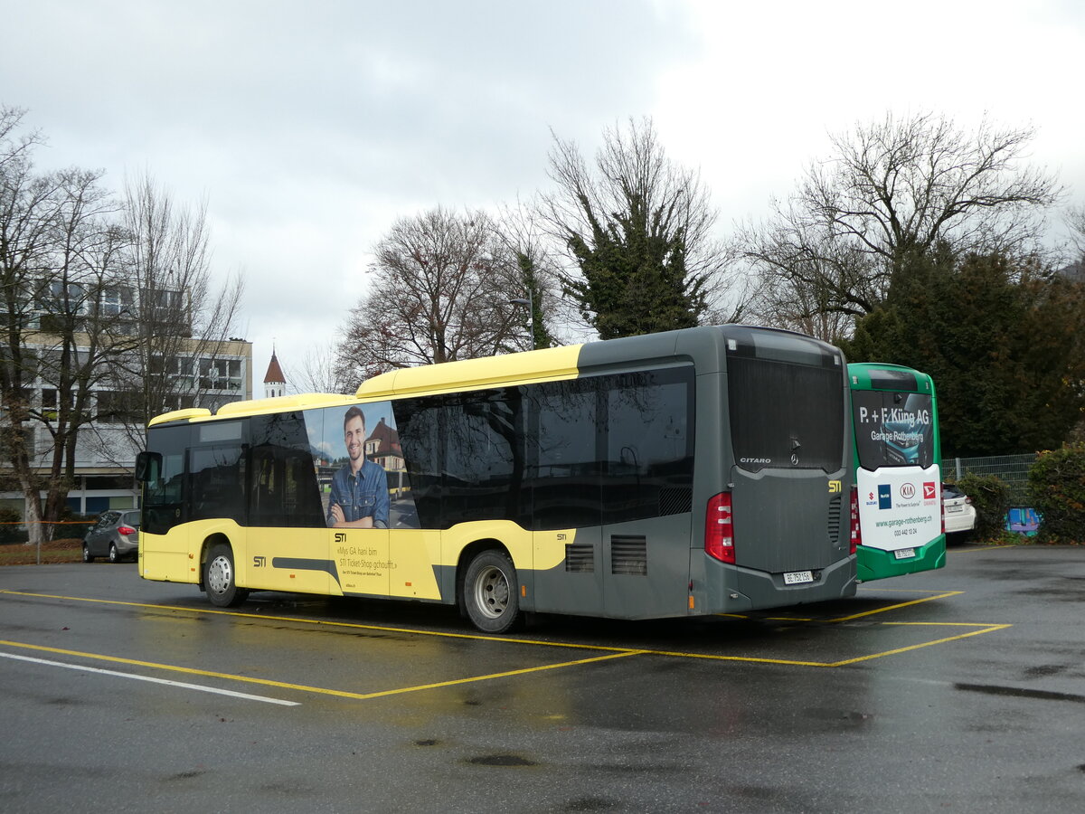 (231'056) - STI Thun - Nr. 156/BE 752'156 - Mercedes am 5. Dezember 2021 bei der Schiffl�ndte Thun