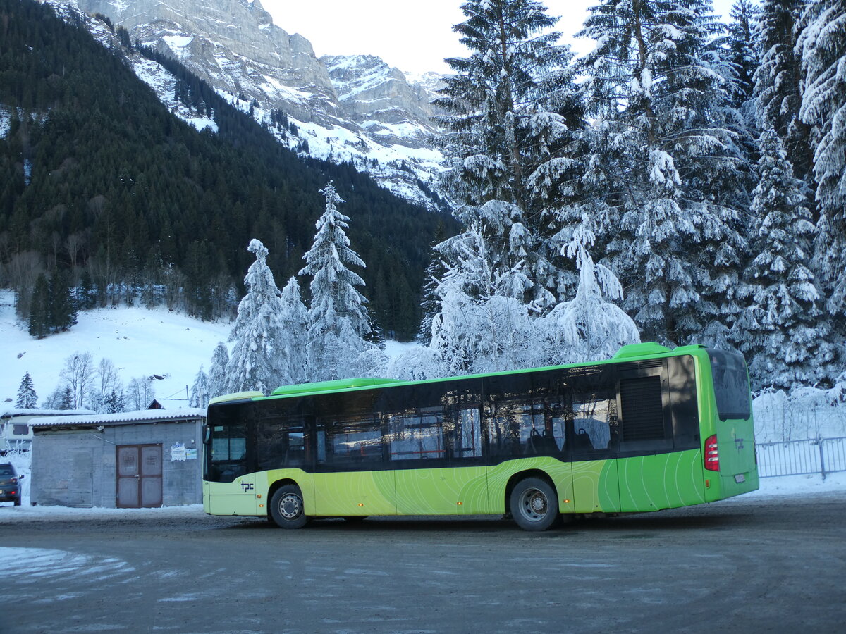 (232'457) - TPC Aigle - Nr. 454/VS 353'284 - Mercedes (ex Borini, F-Combloux) am 29. Januar 2022 in Champ�ry, Petit Paradis