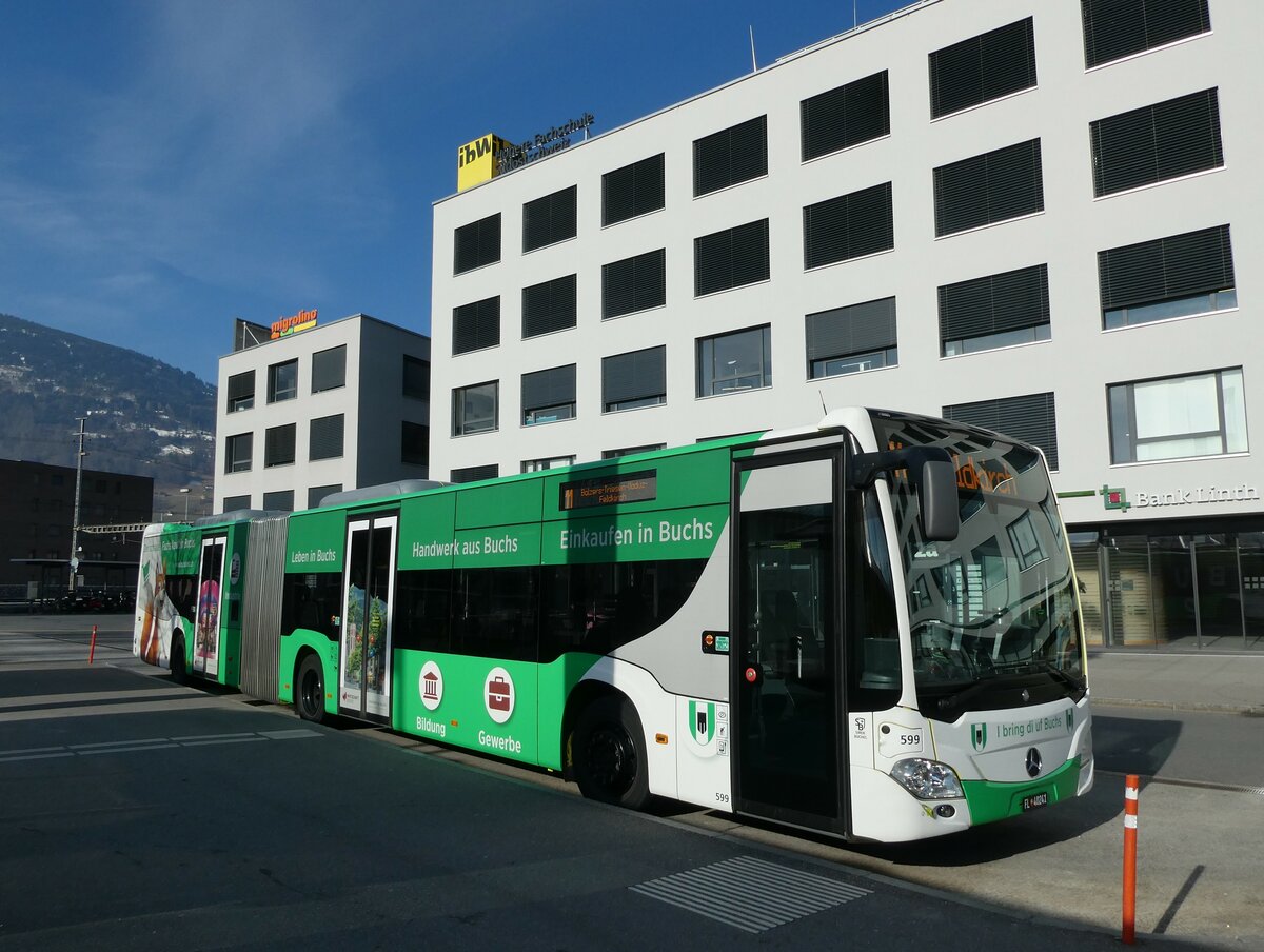 (233'506) - Aus Liechtenstein: BOS PS Anstalt, Vaduz - Nr. 599/FL 40'241 - Mercedes (ex PLA Vaduz Nr. 58; ex PLA Vaduz Nr. 56) am 8. M�rz 2022 beim Bahnhof Sargans
