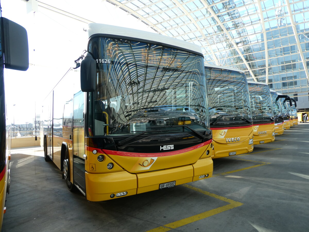 (233'604) - PostAuto Graub�nden - GR 69'102 - Scania/Hess am 9. M�rz 2022 in Chur, Postautostation