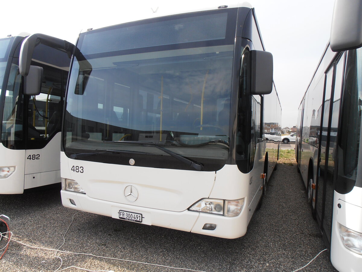 (233'894) - Intertours, Domdidier - Nr. 483/FR 300'491 - Mercedes (ex PostAuto Bern Nr. 2; ex Klopfstein, Laupen Nr. 2) am 13. M�rz 2022 in Domdidier, Garage