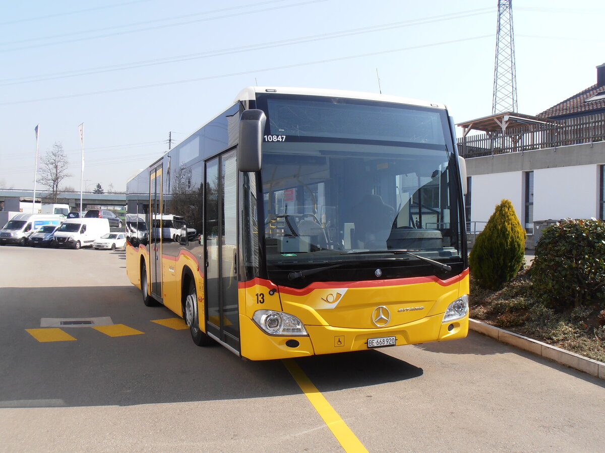 (233'999) - PostAuto Bern - Nr. 13/BE 668'920 - Mercedes (ex Thepra, Stans Nr. 11) am 20. M�rz 2022 in Kerzers, Interbus