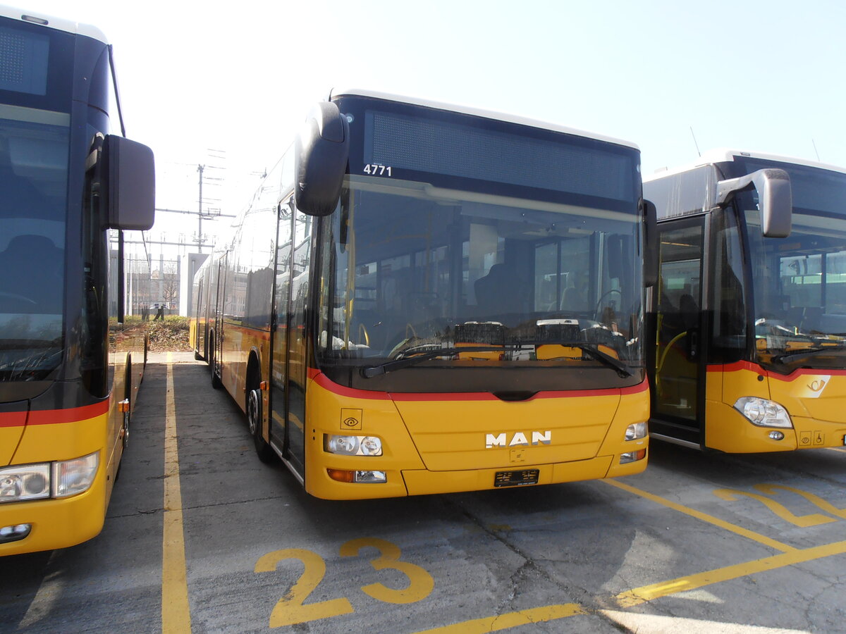 (234'013) - CarPostal Ouest - (JU 53'407) - MAN (ex Nr. 37) am 20. M�rz 2022 in Yverdon, Garage