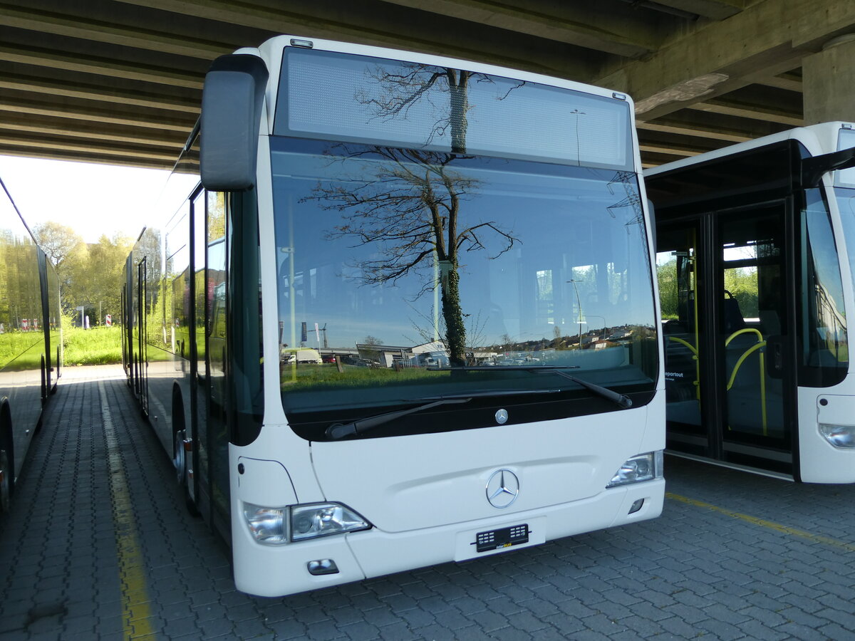(234'695) - Interbus, Kerzers - Mercedes (ex VBL Luzern Nr. 158) am 18. April 2022 in Kerzers, Murtenstrasse