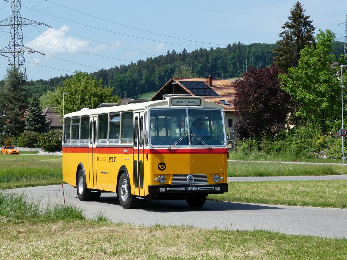 (235'701) - Gast, Reutigen - BE 113'160 - Saurer/T�scher (ex HPTrans, Thusis; ex Mauerhofer, Worb; ex Erni, Schupfart Nr. 3; ex P 24'636) am 15. Mai 2022 in Wynigen, Landi