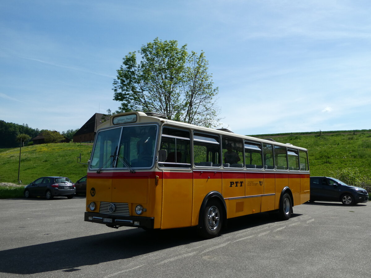 (235'716) - Gast, Reutigen - BE 113'160 - Saurer/T�scher (ex HPTrans, Thusis; ex Mauerhofer, Worb; ex Erni, Schupfart Nr. 3; ex P 24'636) am 15. Mai 2022 in Heimiswil, L�wen