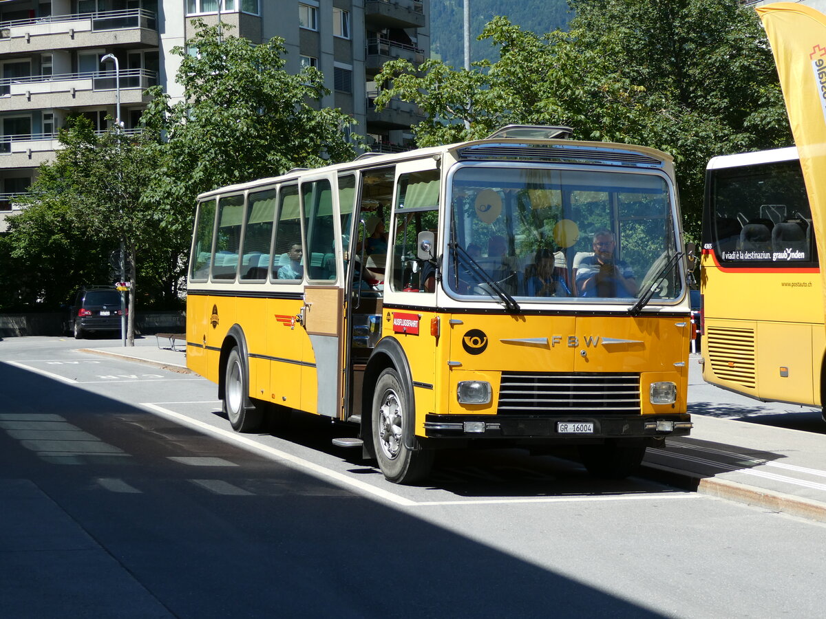 (237'154) - Wittwer, Chur - GR 16'004 - FBW/Gangloff (ex Eggenberger, M�riken; ex AVG Grindelwald Nr. 11; ex P 24'170) am 12. Juni 2022 beim Bahnhof Landquart