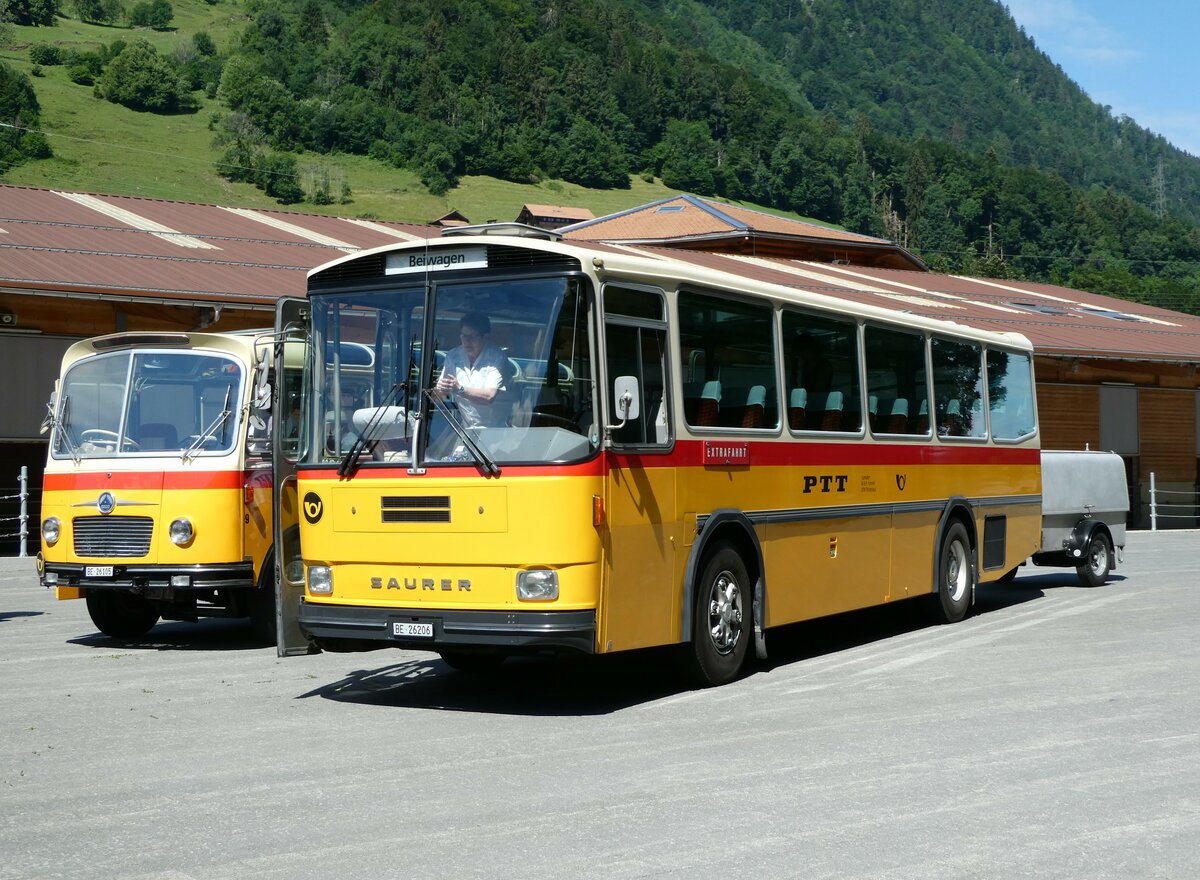 (237'564) - Schmid, Th�rishaus - BE 26'206 - Saurer/T�scher (ex P 24'244) am 26. Juni 2022 in M�lenen, Kanderarena