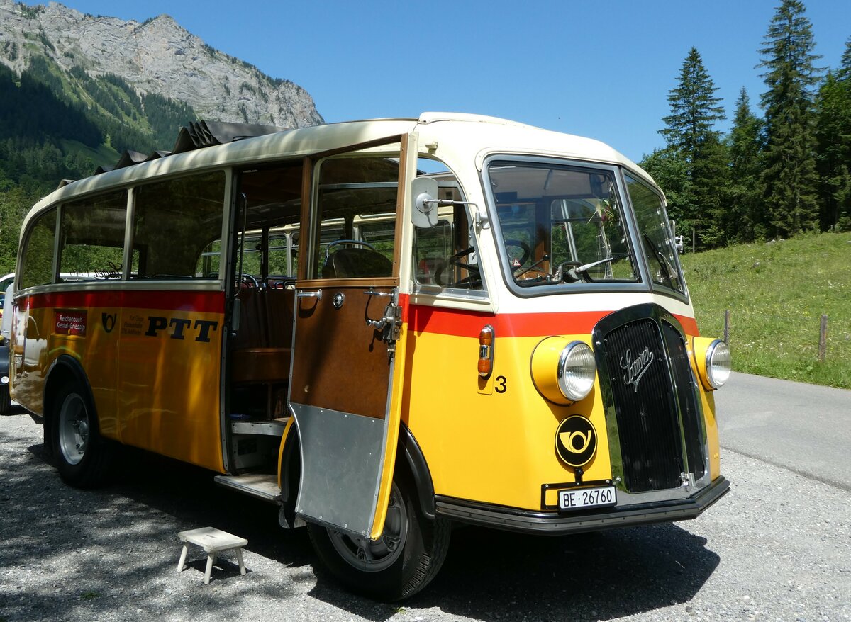 (237'615) - Schmid, Th�rishaus - Nr. 3/BE 26'760 - Saurer/Gangloff (ex Geiger, Adelboden Nr. 3) am 26. Juni 2022 in Kiental, Tschingelsee