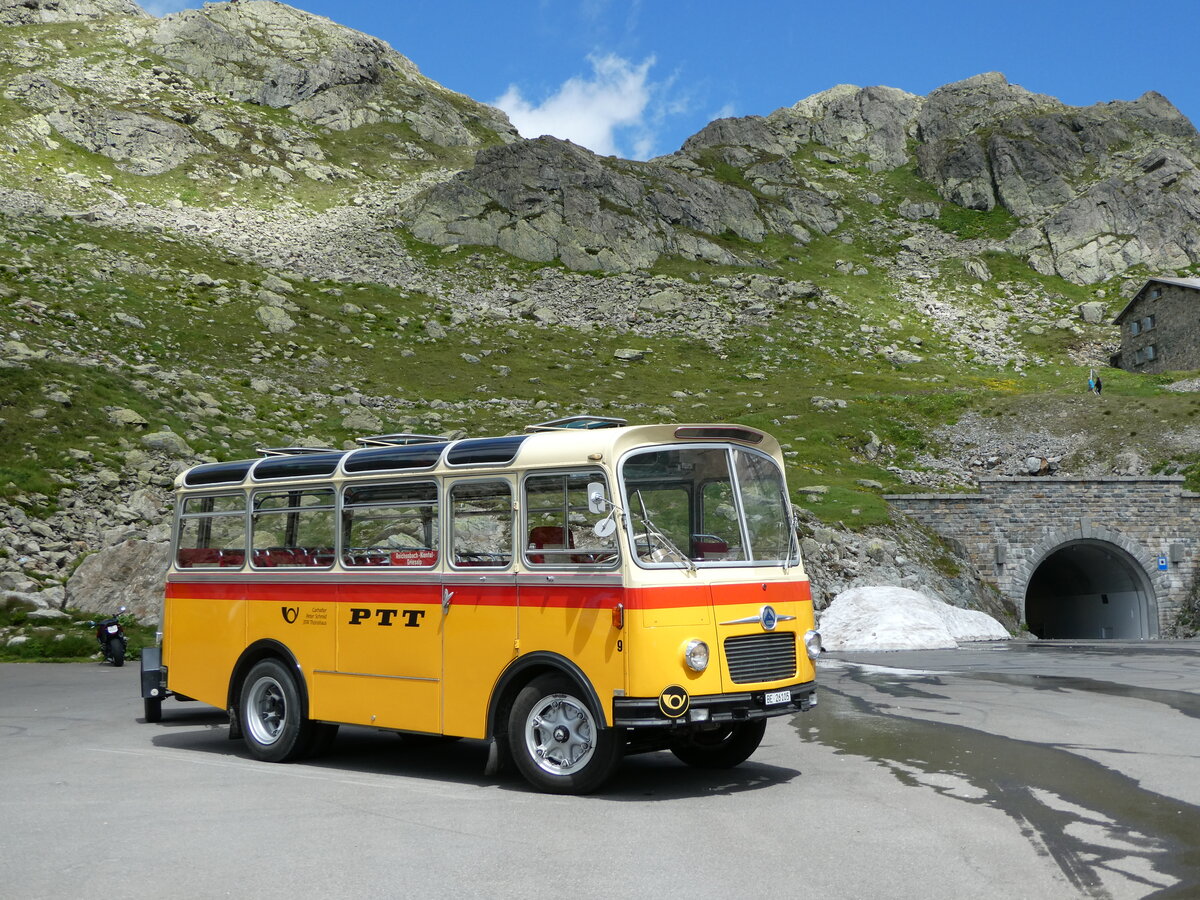 (237'977) - Schmid, Th�rishaus - Nr. 9/BE 26'105 - Saurer/R&J (ex Geiger, Adelboden Nr. 9) am 10. Juli 2022 in Susten, Passh�he