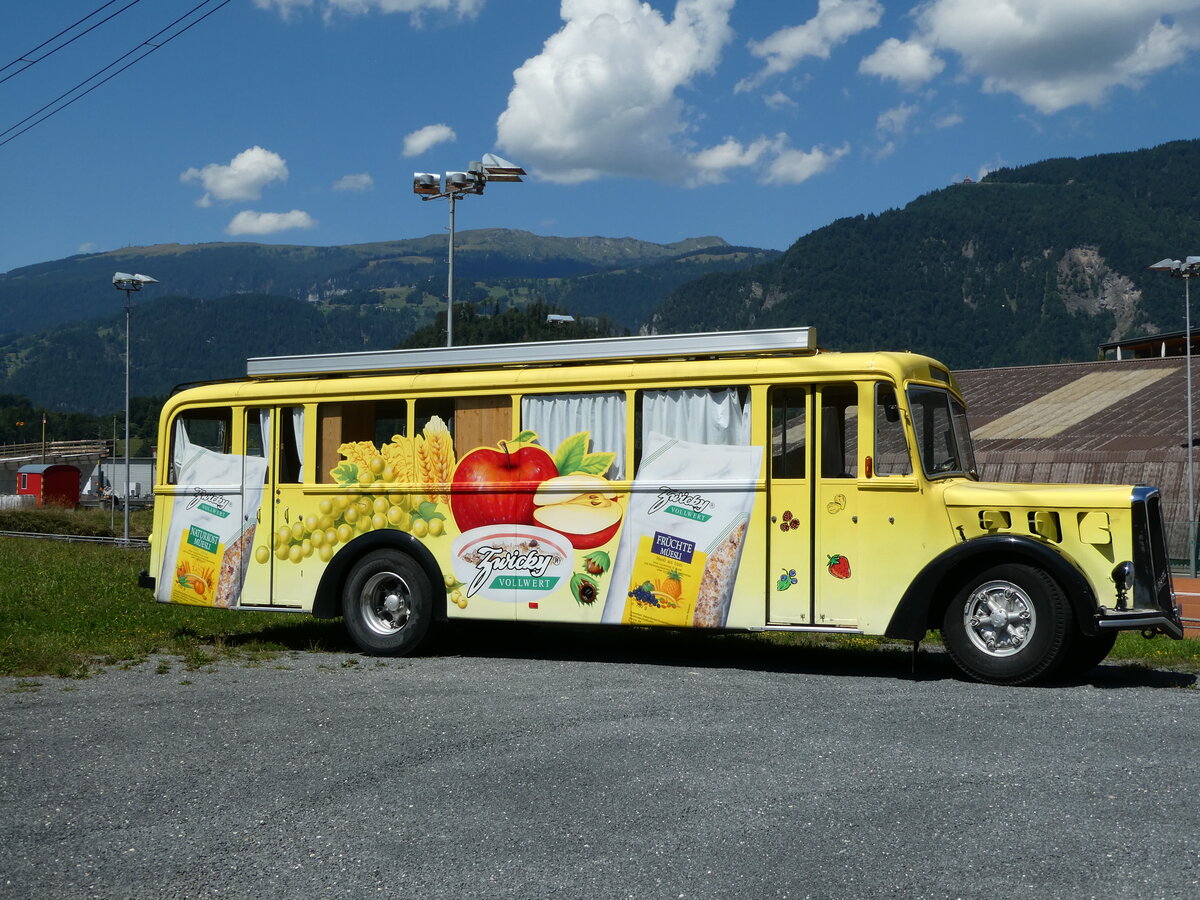 (238'768) - Hugener, Stein - AR 1790 - Berna/Hess (ex Zwicky, Wigoltingen; ex Merk, Amriswil; ex Baub�ro; ex SOO Olten Nr. 9) am 1. August 2022 in Wilderswil, Mittelweg