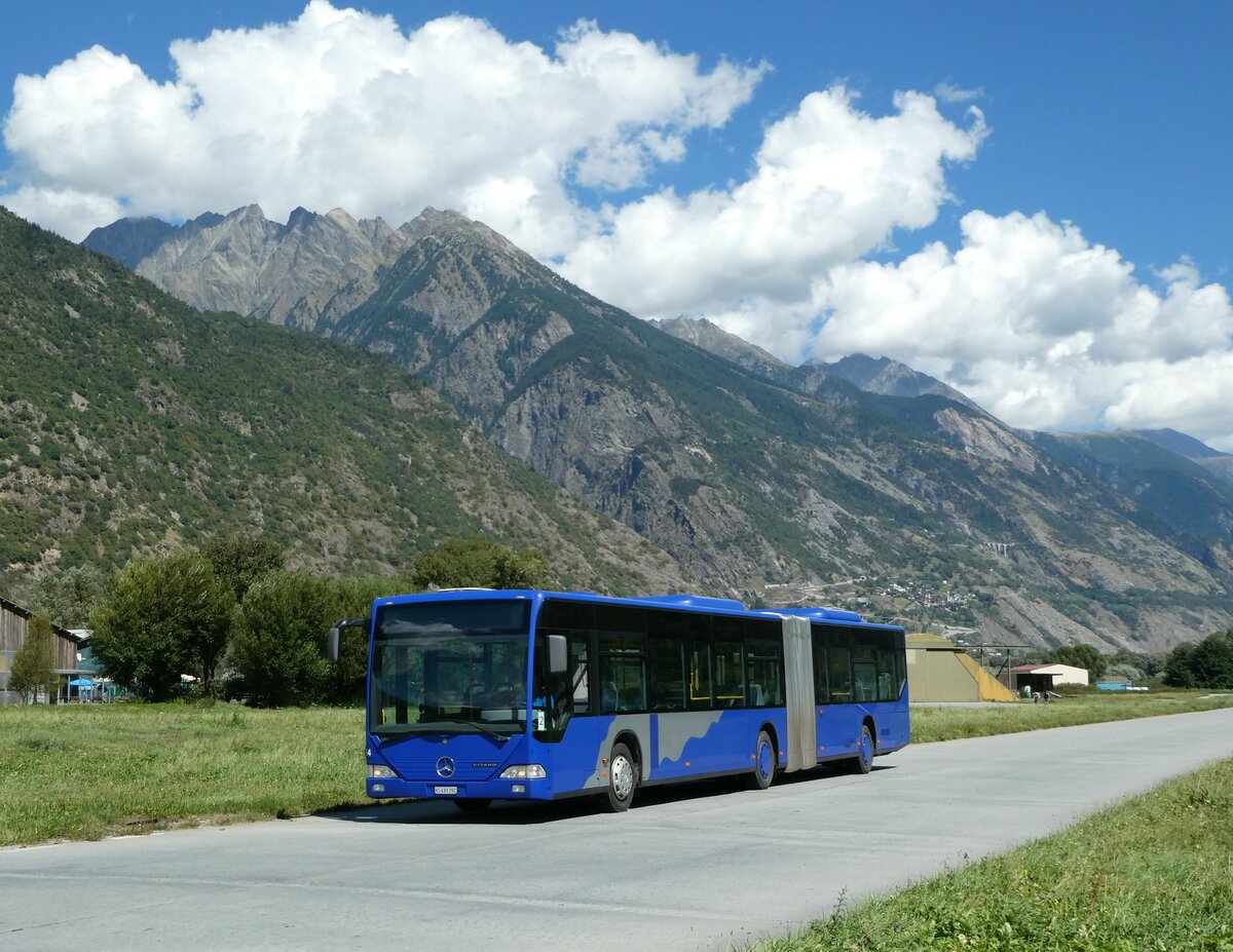 (239'412) - Ruffiner, Turtmann - Nr. 54/VS 491'392 - Mercedes (ex VZO Gr�ningen Nr. 54) am 21. August 2022 in Turtmann, Flugplatz