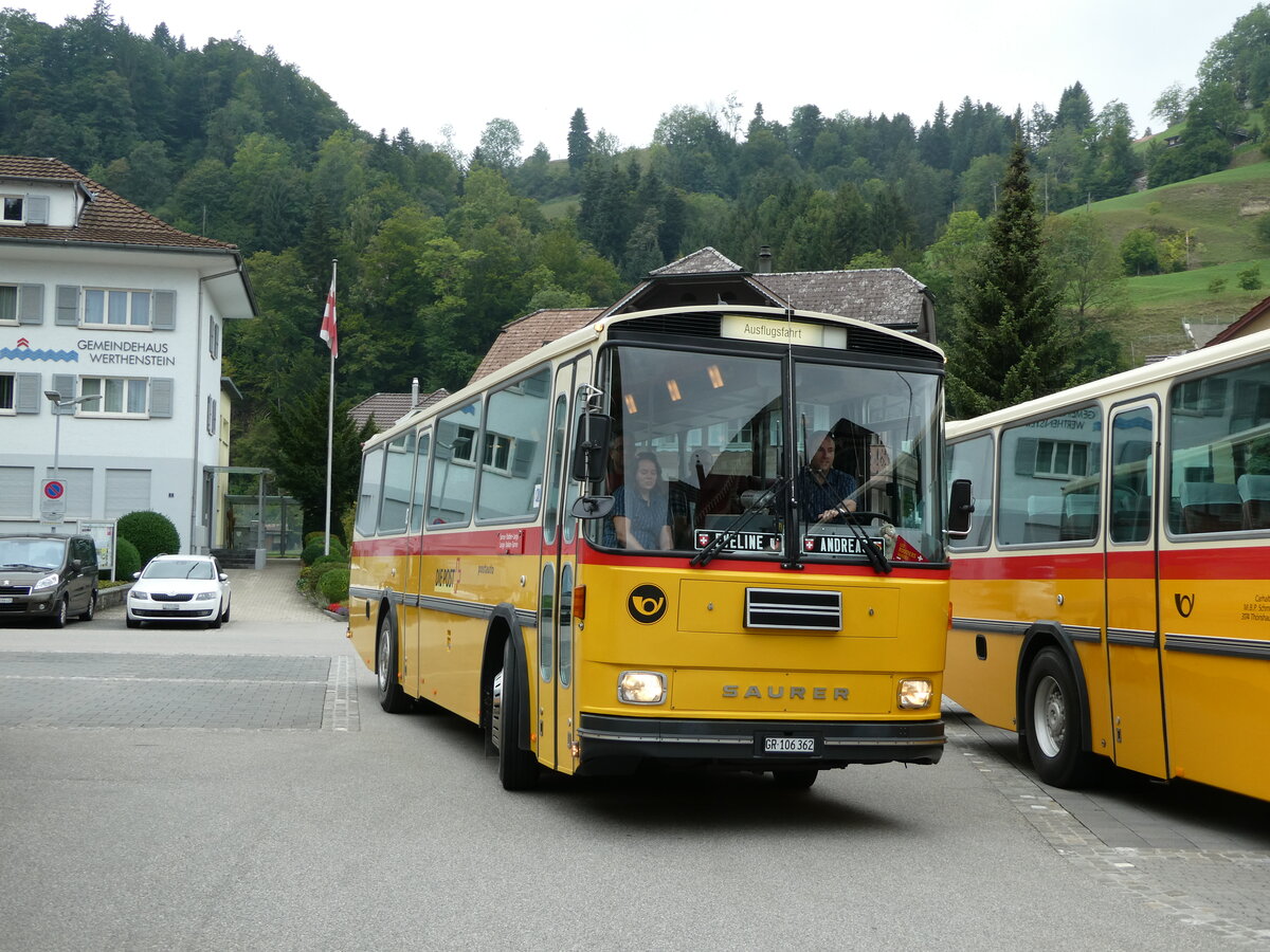 (239'759) - Ackermann, Landquart - GR 106'362 - Saurer/R&J (ex F�ssler, Unteriberg; ex Sch�rch, Gutenburg Nr. 6; ex P 24'358) am 28. August 2022 in Wolhusen, Markt