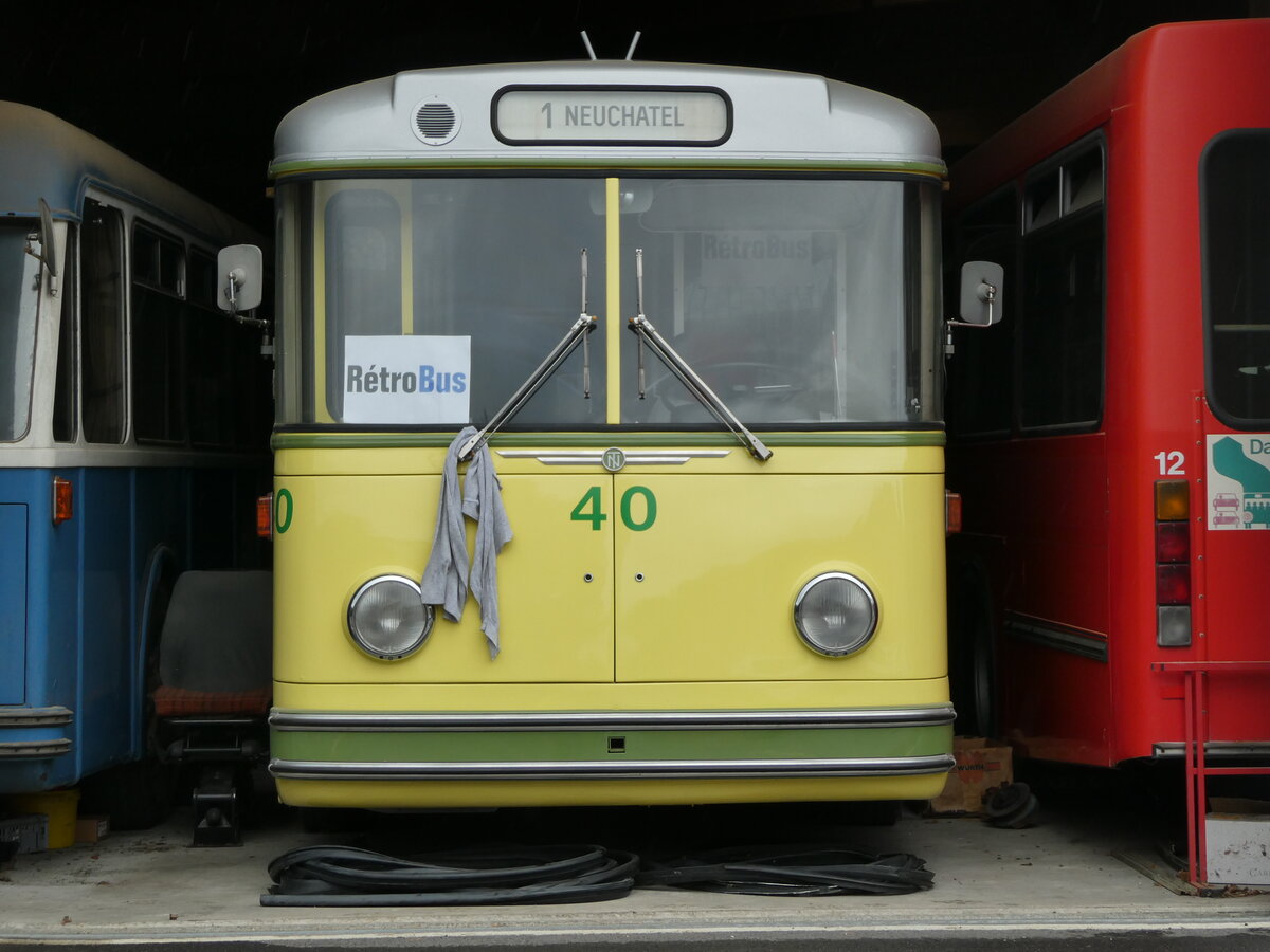 (240'167) - TN Neuch�tel (R�trobus) - Nr. 40 - Saurer/Hess Trolleybus (ex TPF Fribourg Nr. 340; ex TF Fribourg Nr. 40) am 24. September 2022 in Moudon, R�trobus