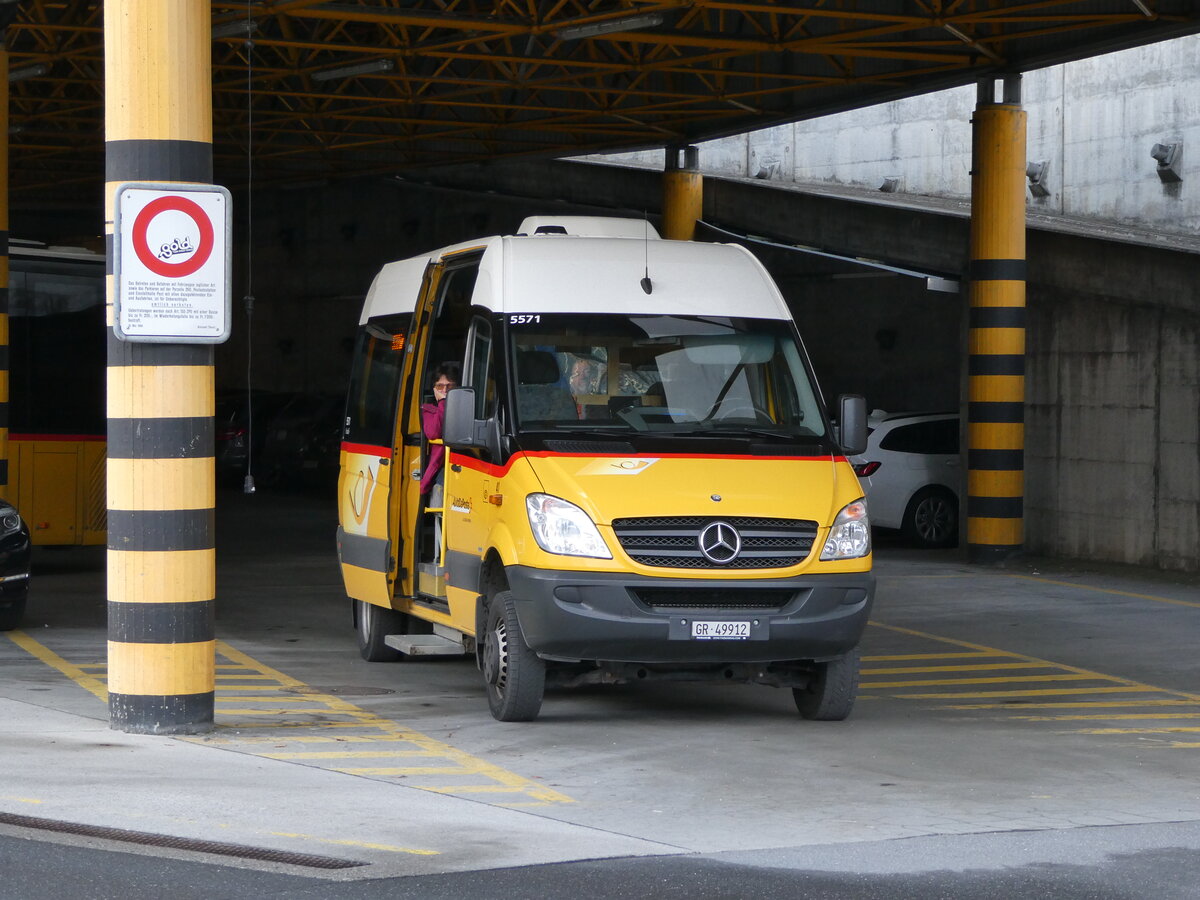 (241'067) - PostAuto Graub�nden - Nr. 41/GR 49'912 - Mercedes (ex Nr. 11) am 12. Oktober 2022 in Thusis, Postautostation