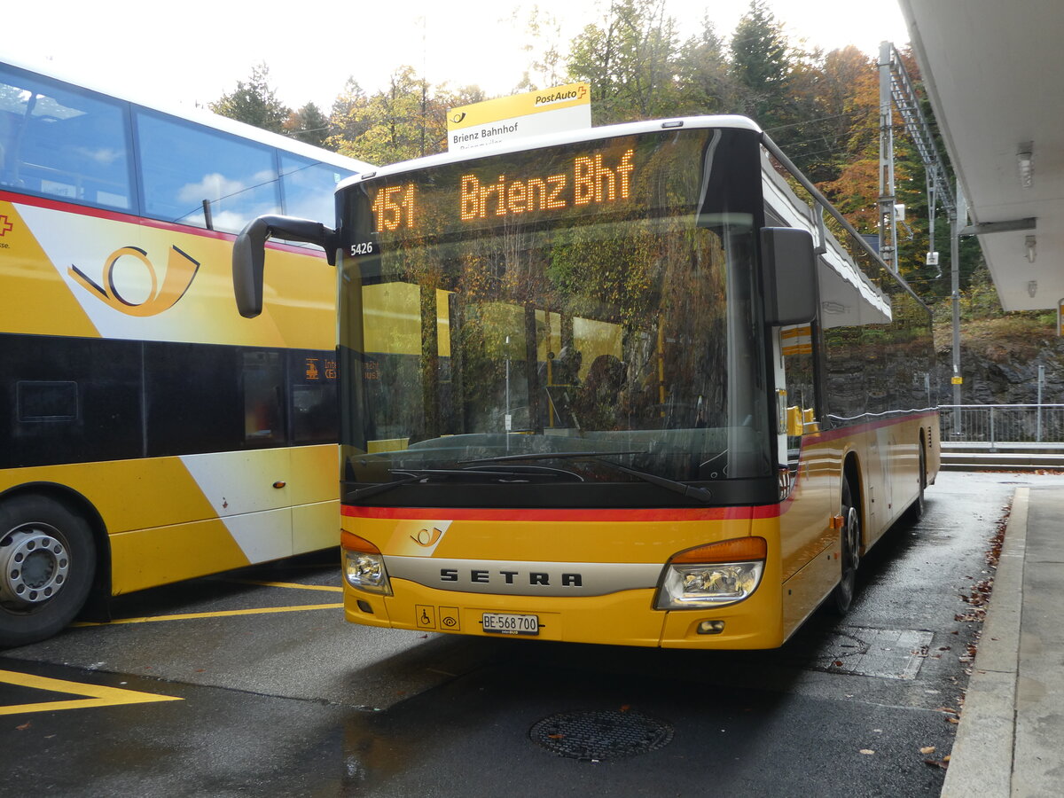 (241'704) - Fl�ck, Brienz - Nr. 3/BE 568'700 - Setra am 22. Oktober 2022 auf dem Br�nigpass