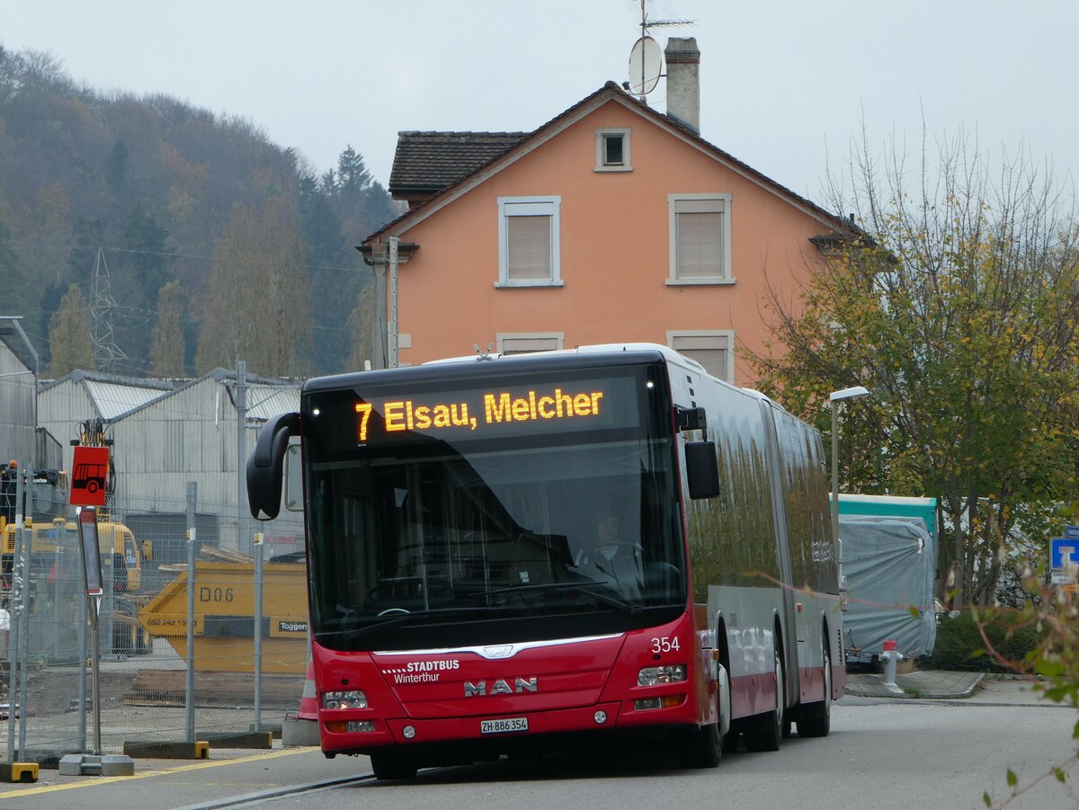 (242'216) - SW Winterthur - Nr. 354/ZH 886'354 - MAN am 6. November 2022 beim Bahnhof Winterthur W�lflingen