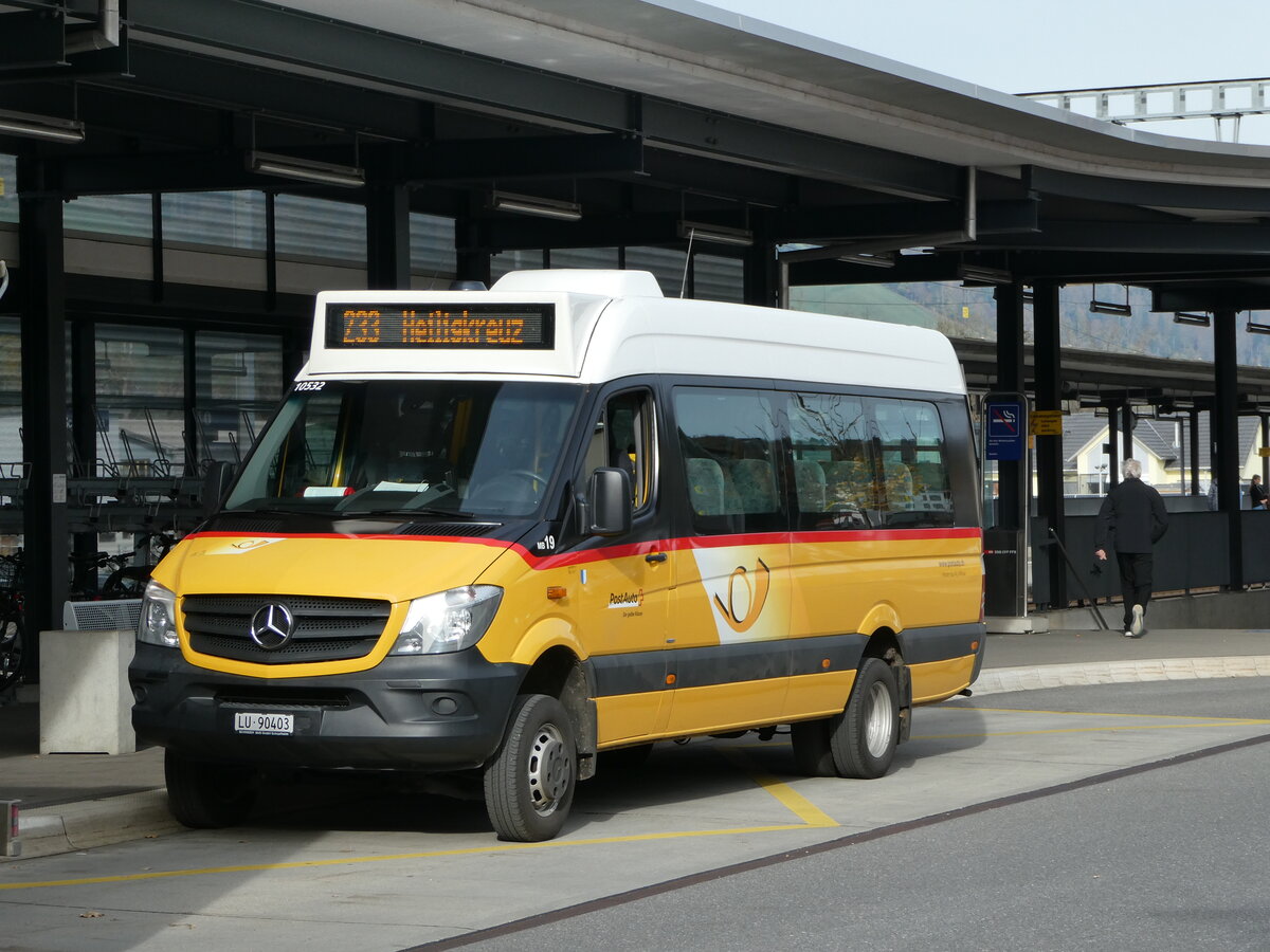 (242'421) - Amstein, Willisau - Nr. 19/LU 90'403 - Mercedes (ex Schnider, Sch�pfheim) am 11. November 2022 beim Bahnhof Sch�pfheim