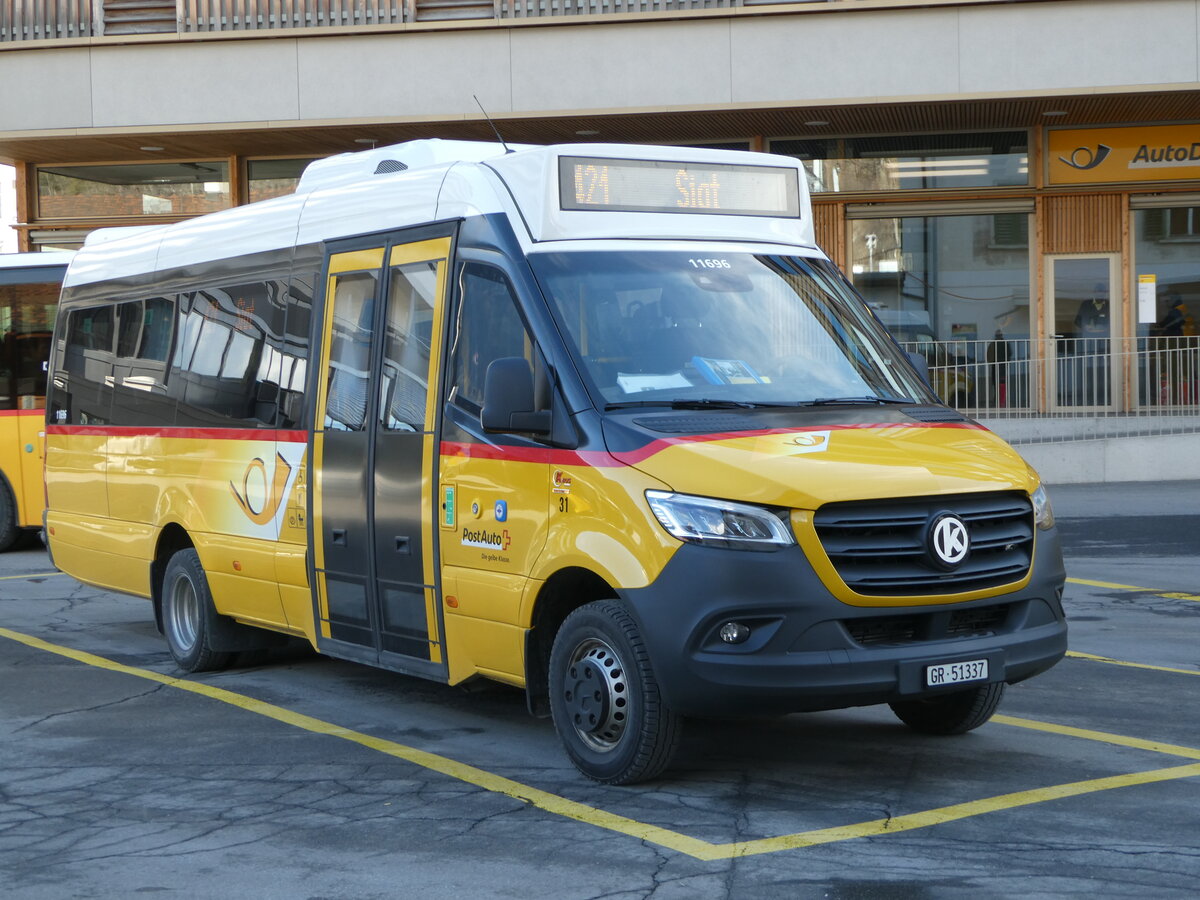 (245'140) - PostAuto Graub�nden - Nr. 31/GR 51'337/PID 11'696 - K-Bus am 18. Januar 2023 beim Bahnhof Ilanz