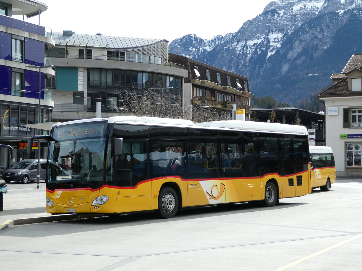 (247'191) - PostAuto Bern - BE 610'546/PID 11'858 - Mercedes am 13. M�rz 2023 beim Bahnhof Interlaken West