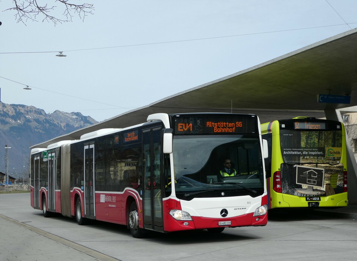 (247'503) - RTB Altst�tten - Nr. 923/SG 482'219 - Mercedes (ex Wiener Linien, A-Wien Nr. 8731) am 21. M�rz 2023 beim Bahnhof Buchs