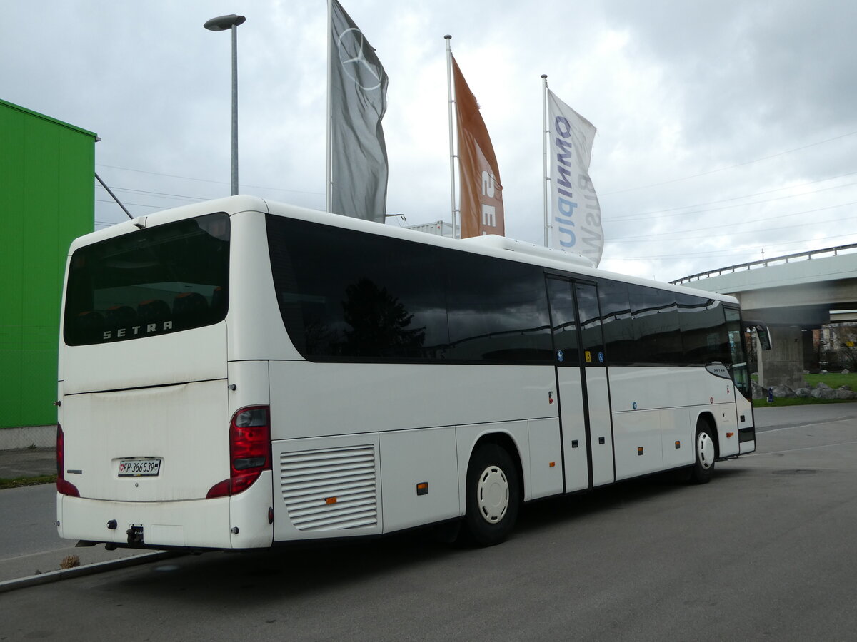 (247'699) - Interbus, Kerzers - FR 386'539 - Setra (ex CJ Tramelan Nr. 123) am 25. M�rz 2023 in Kerzers, Interbus