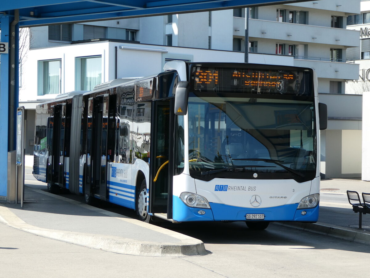 (248'103) - RTB Altst�tten - Nr. 3/SG 292'107 - Mercedes am 6. April 2023 beim Bahnhof Heerbrugg