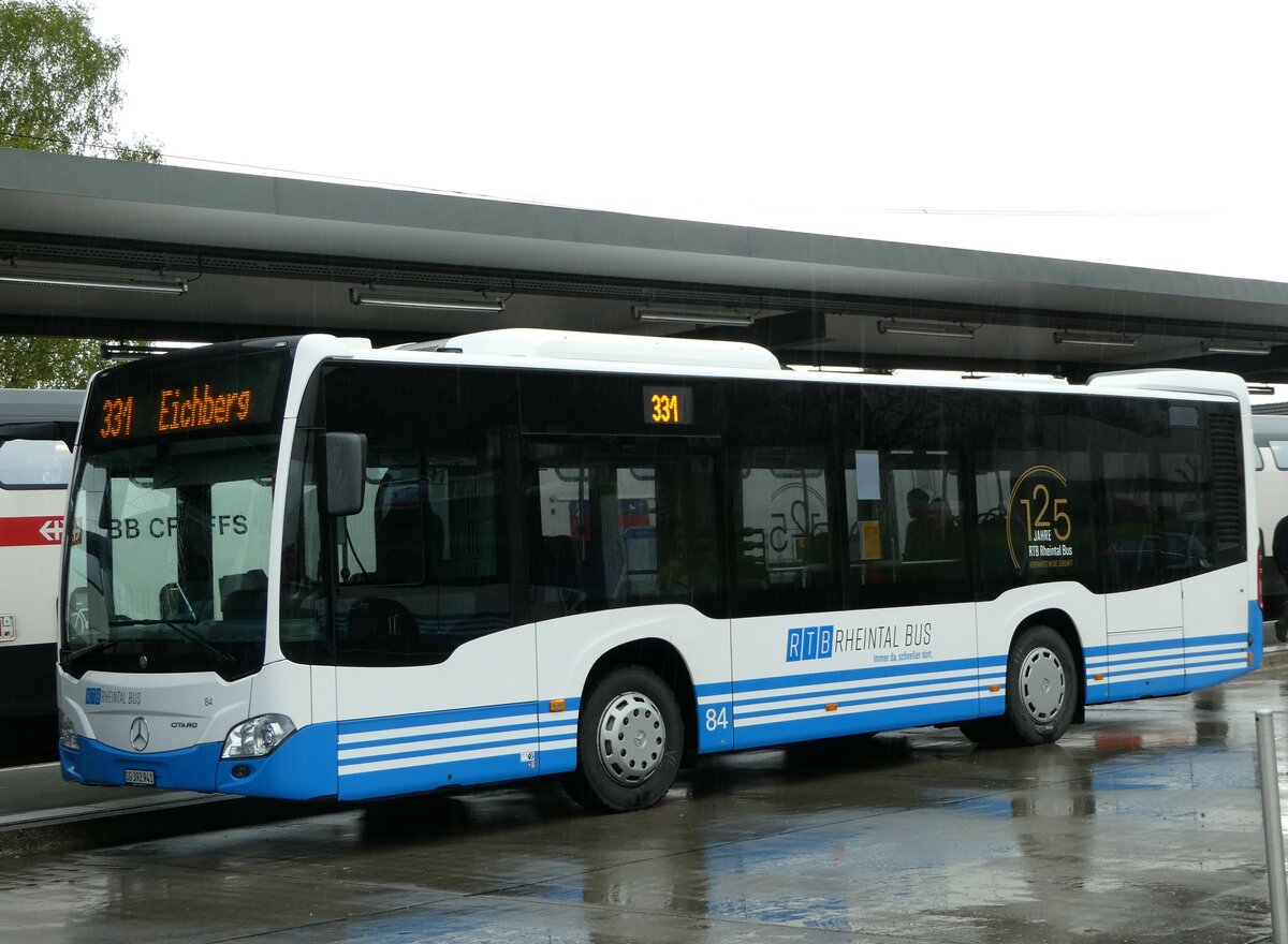 (249'089) - RTB Altst�tten - Nr. 84/SG 392'941 - Mercedes am 25. April 2023 beim Bahnhof Altst�tten