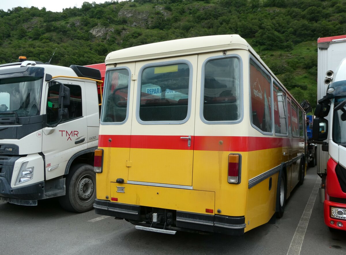 (249'963) - Osterholt, Veysonnaz - Saurer/R&J (ex Lenoir, B-La Louvi�re; ex SAPJV, L'Isle Nr. 25; ex P 24'219) am 13. Mai 2023 in Saxon, Garage Visa