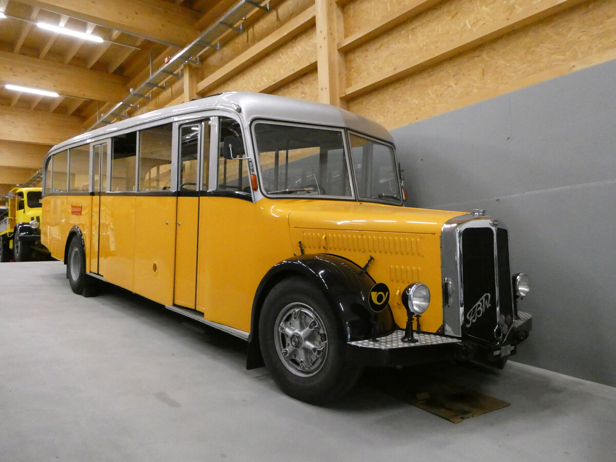 (251'271) - R�llin, Hirzel - FBW/T�scher (ex Egger, Grafenried; ex P 24'586; ex P 1414) am 10. Juni 2023 in N�fels, FBW-Museum