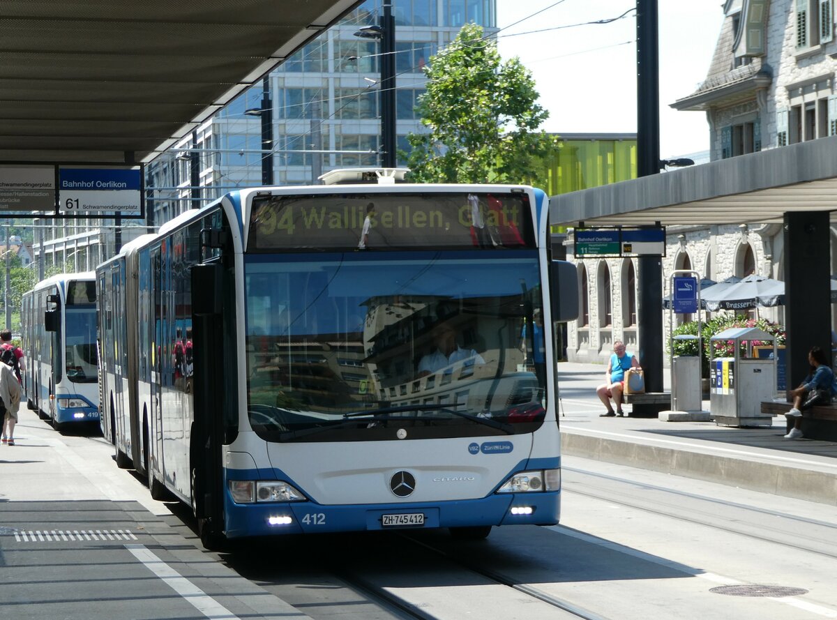 (251'473) - VBZ Z�rich - Nr. 412/ZH 745'412 - Mercedes am 13. Juni 2023 beim Bahnhof Z�rich Oerlikon