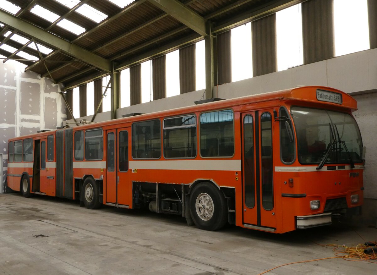 (251'755) - ZVB Zug (RWB) - Nr. 48 - FBW/Hess (ex RhV Altst�tten Nr. 102) am 18. Juni 2023 in Oberburg, Ziegelgut