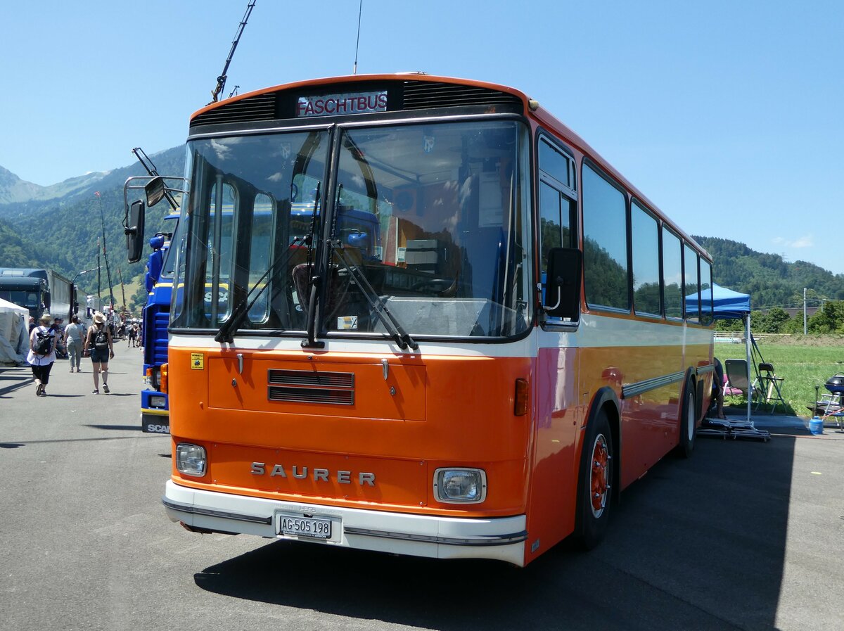 (251'988) - Mangold, Oberengstringen - AG 505'198 - Saurer/Hess (ex RhV Altst�tten Nr. 45) am 24. Juni 2023 in Interlaken, Flugplatz 