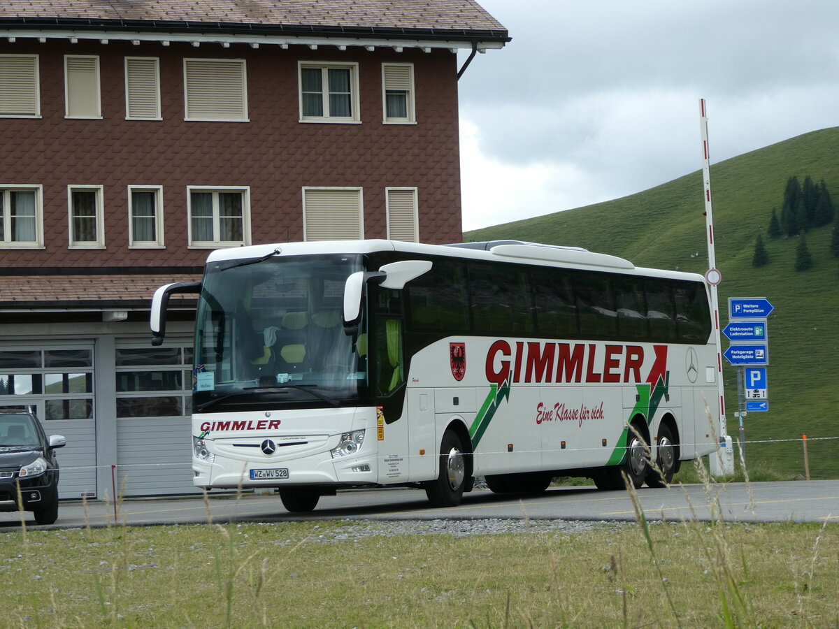 (252'351) - Aus Deutschland: Gimmler, Wetzlar - WZ-WV 528 - Neoplan am 4. Juli 2023 in Schw�galp, S�ntis-Schwebebahn