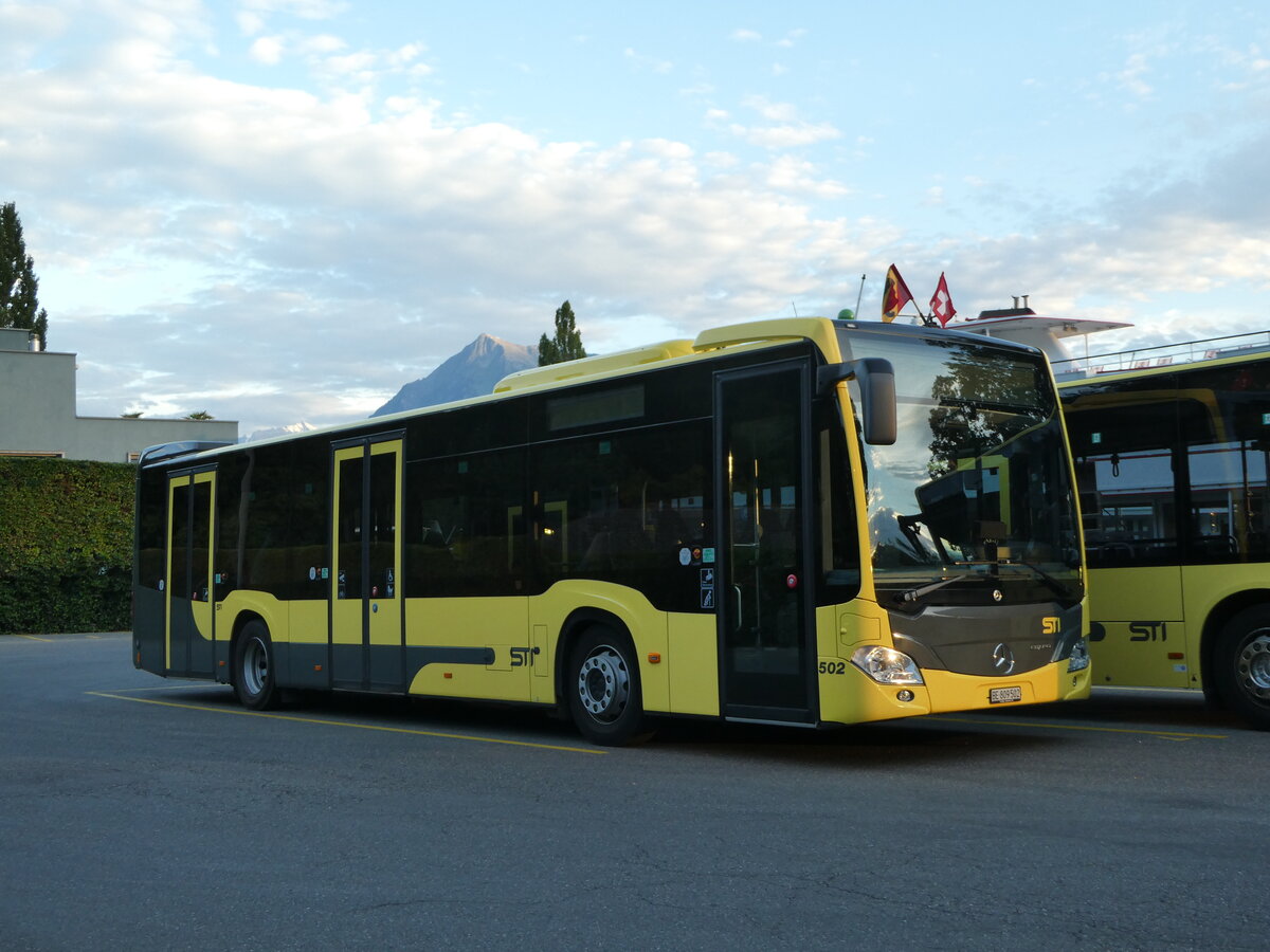 (253'265) - STI Thun - Nr. 502/BE 809'502 - Mercedes am 31. Juli 2023 bei der Schiffl�ndte Thun