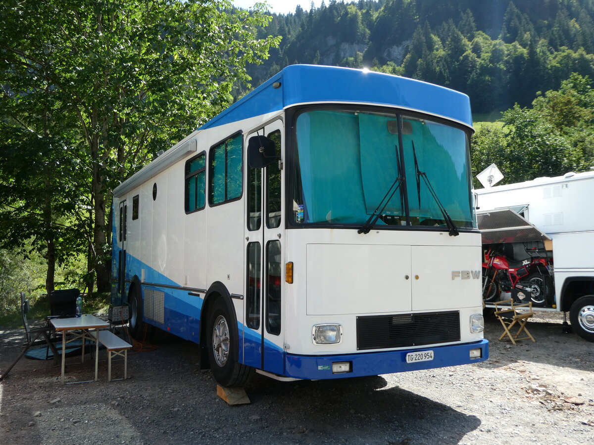 (253'993) - Wegm�ller, Elgg - TG 220'954 - FBW/FHS (ex Migros, Bern Nr. 2) am 19. August 2023 in Hoch-Ybrig, Talstation Weglosen