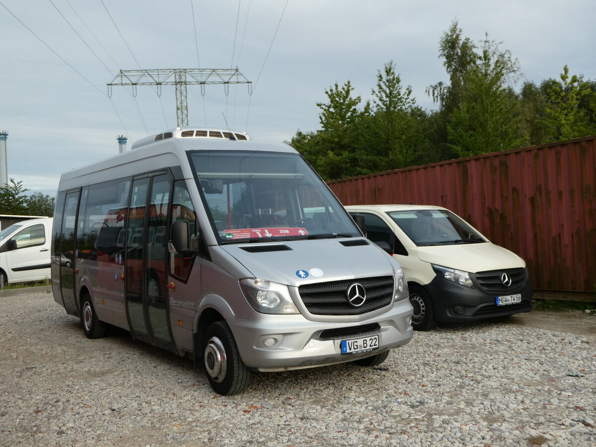 (254'394) - Unser Roter Bus, Ueckerm�nde - VG-B 22 - Mercedes am 30. August 2023 in Greifswald, City Automobile